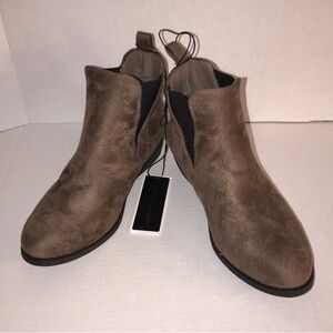 🆕Charles Albert Booties